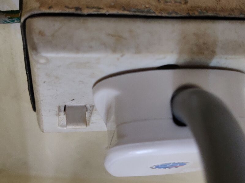 Photo of aircon plug and switch