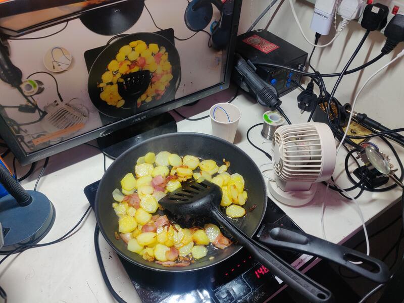 Photo of frying potatoes